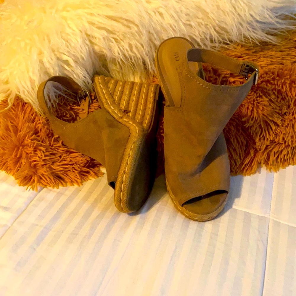 Comfortable Espadrilles!